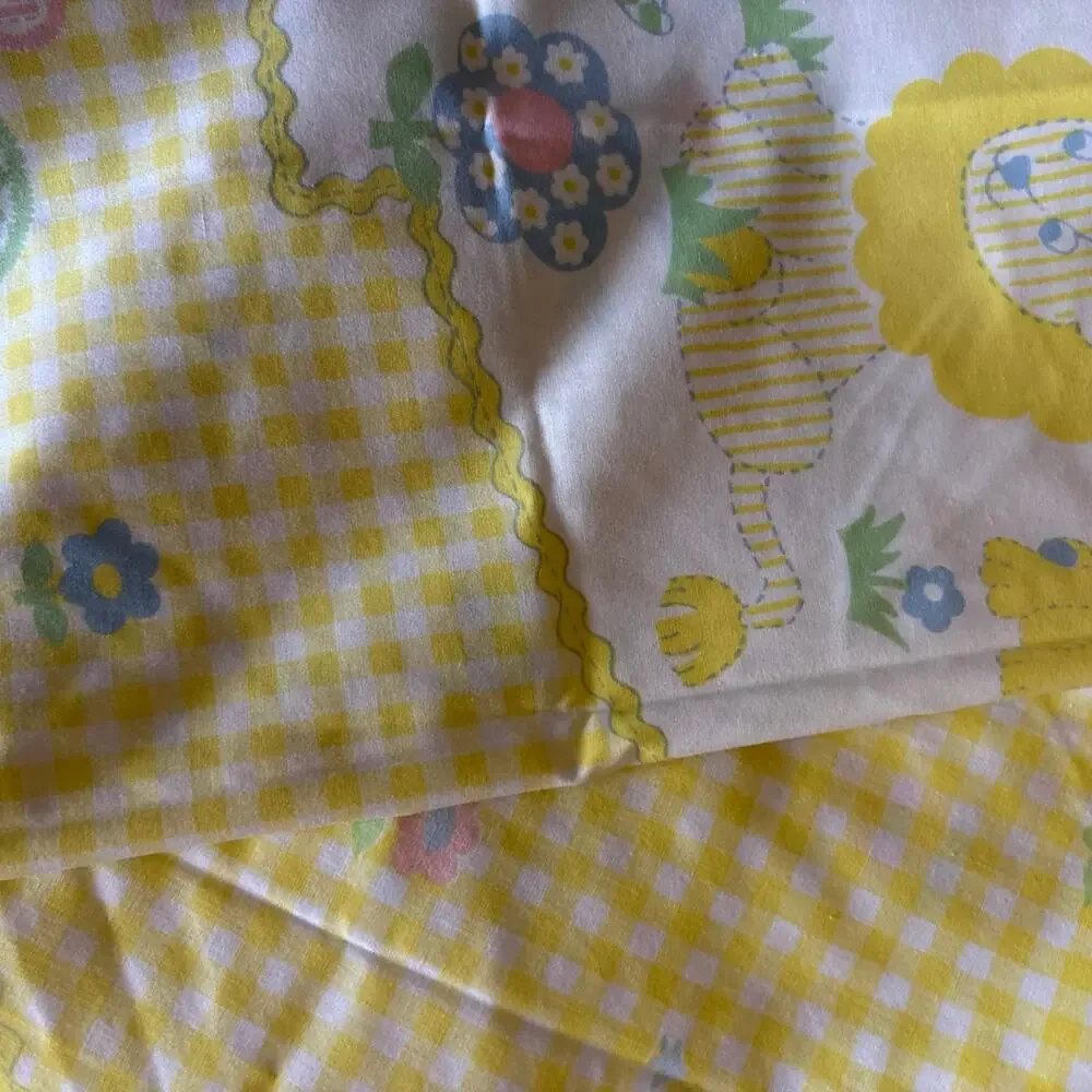N/A adorable vintage